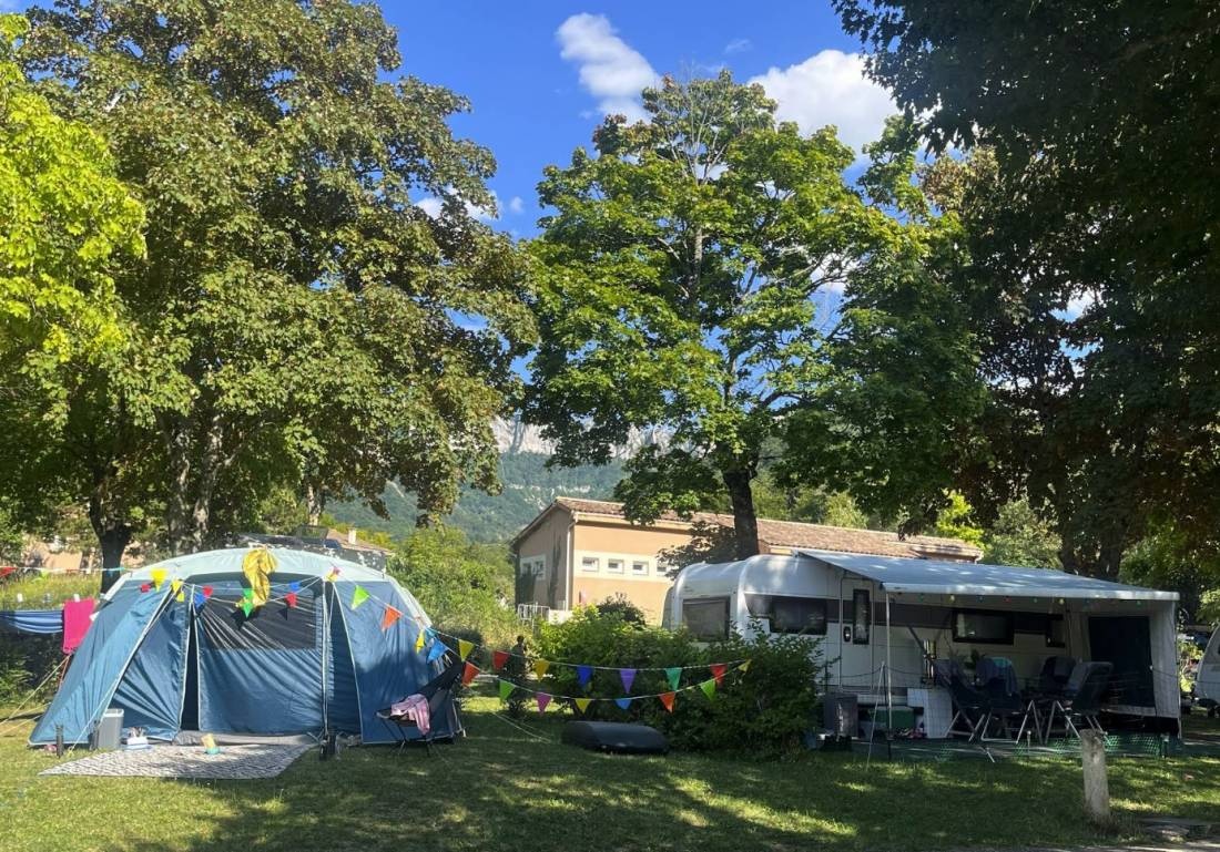 Camping Le Gallo Romain **** — Camping in Barbières