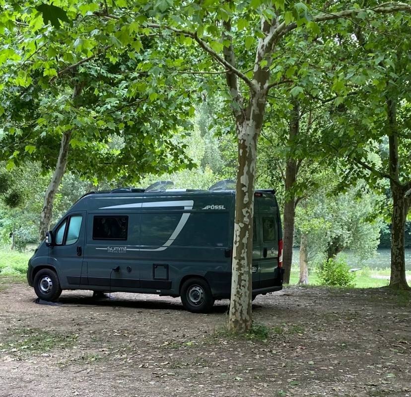 Camping Les Cerisiers — Kemping in Compeyre 