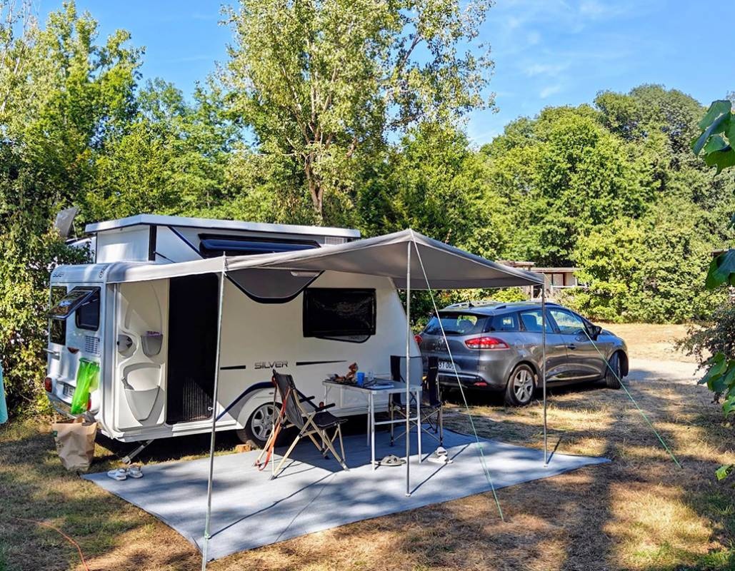 Huttopia Les Châteaux *** — Campingplass in Bracieux