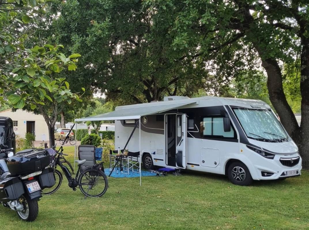 Camping Les Floralies **** — Kemping in Dolus-d'Oléron