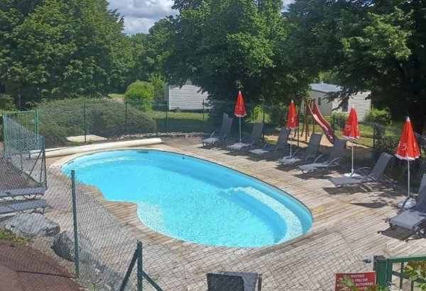 Camping Les Genêts du Morvan *** — Photo 2