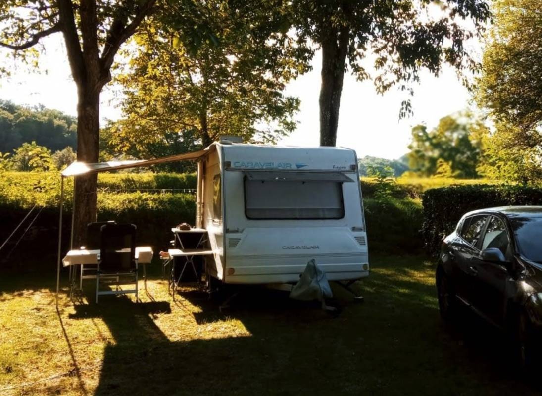 Camping Les Grottes De Roffy **** — Kemp in Sainte-Nathalène