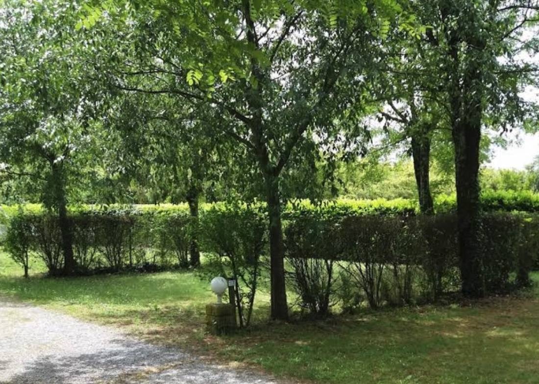 Camping Les Hortensias *** — Campingplass in Rosières