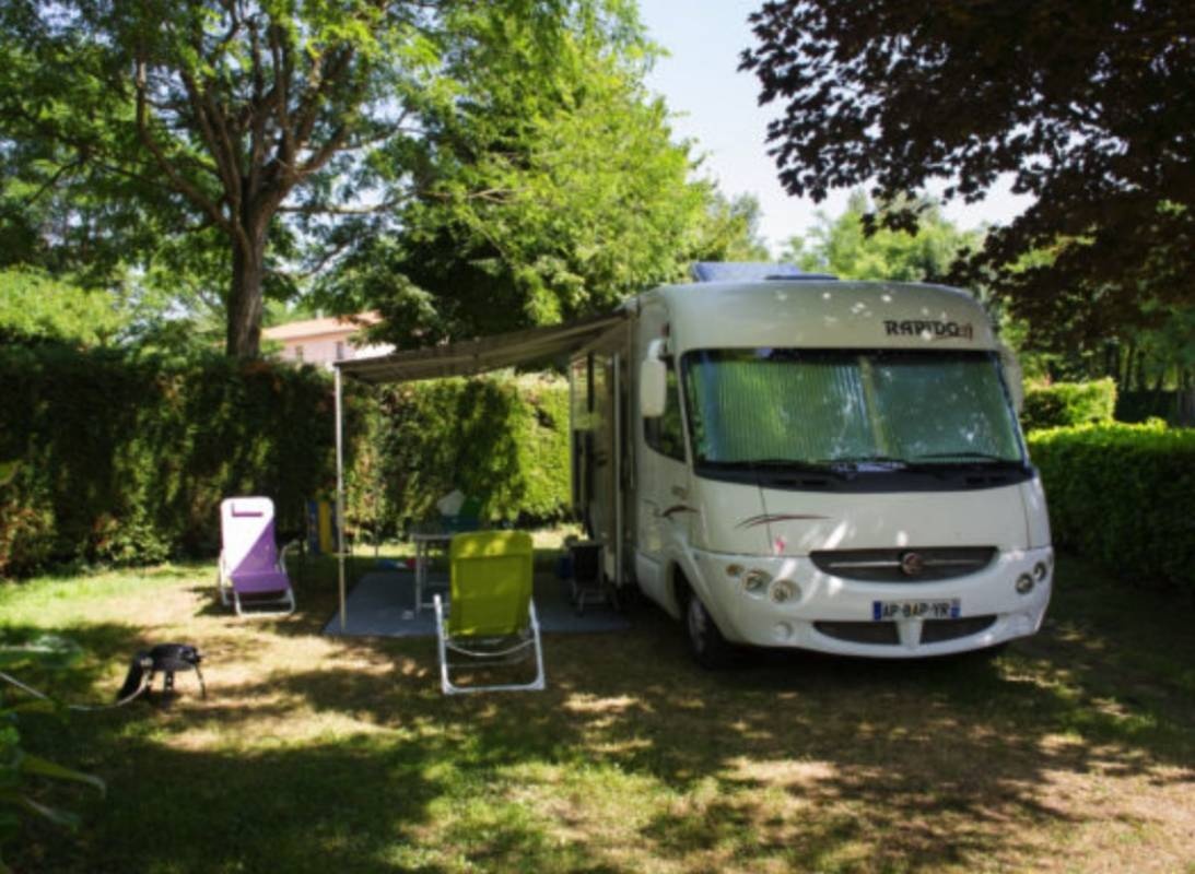 Camping Les Mijeannes **** — Campingplass in Rieux-de-Pelleport