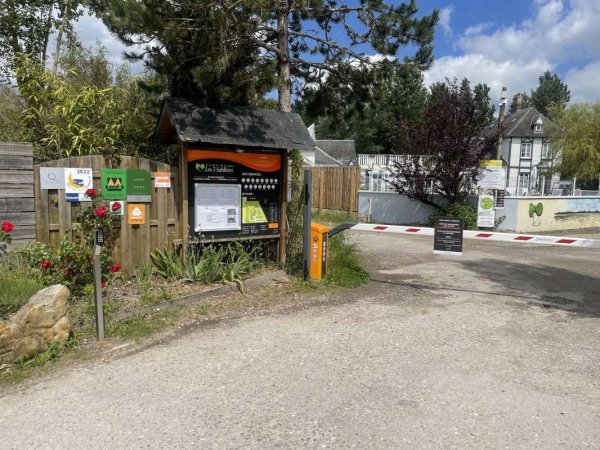 Camping Les Trois Sablières **** — Photo 6