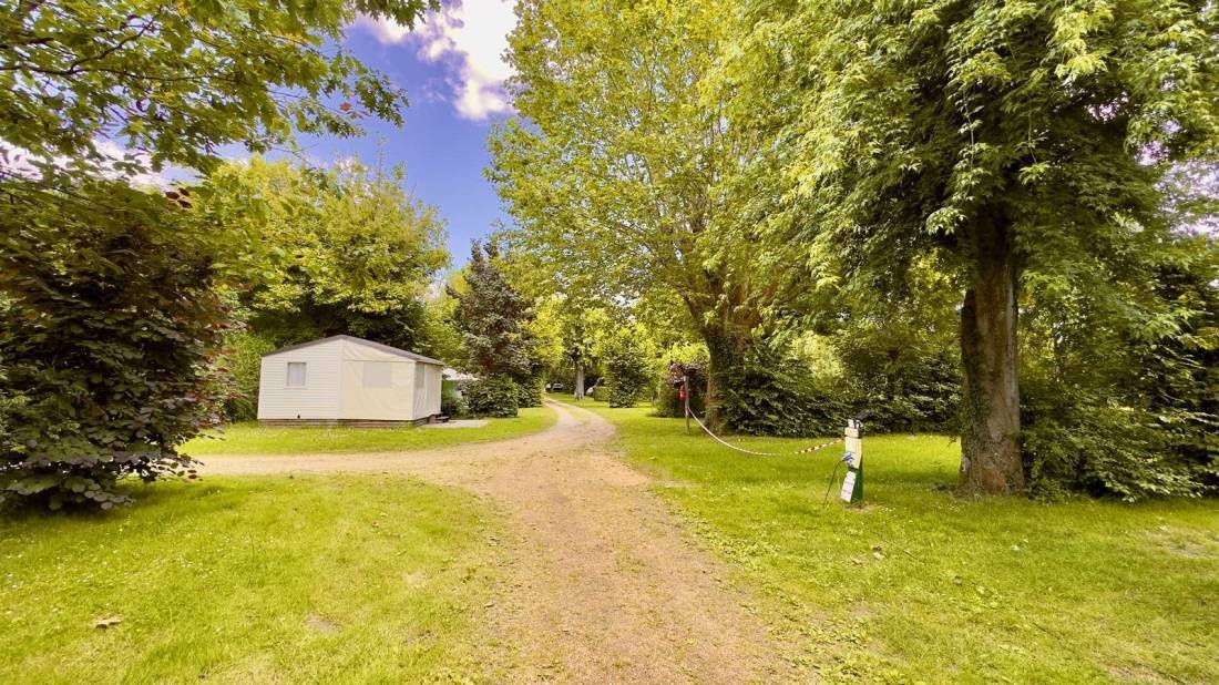 Camping Les Portes de l'Anjou *** — Kemping in Durtal / Pays de la Loire