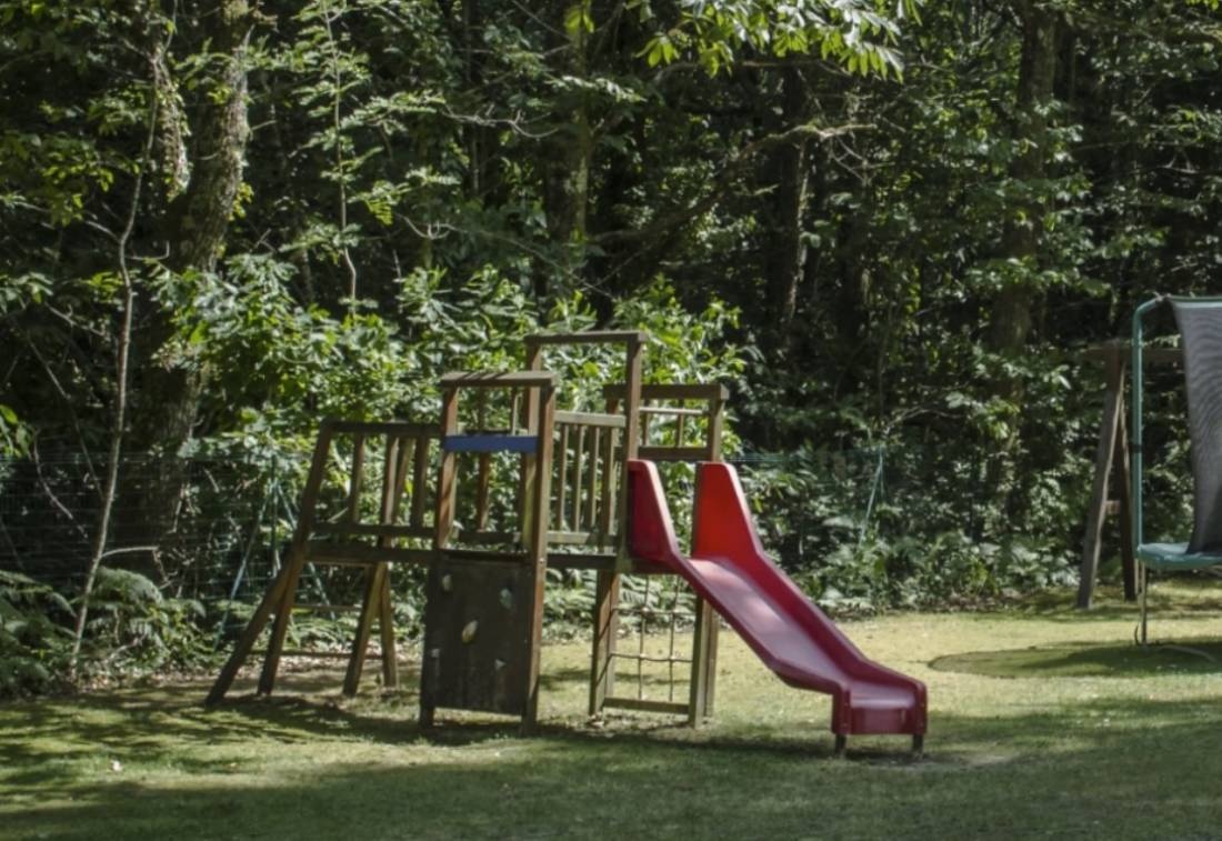 Camping Lestap *** — 露营地 in Albine