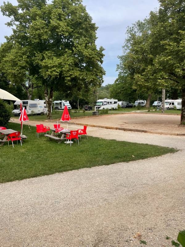 Camping Les Radeliers ** — Kemp in Port-Lesney