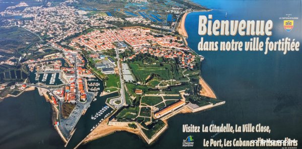 Camping Les Remparts ** — Photo 2