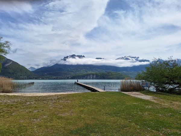 Camping Les Rives Du Lac *** — Foto 3