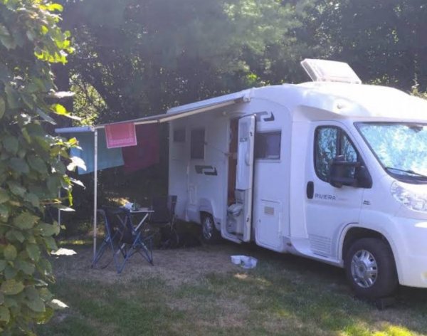 Camping Municipal du Pont de Bussy *** — Foto 4
