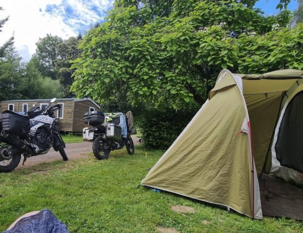 Camping Municipal du Pont de Bussy *** — Photo 4