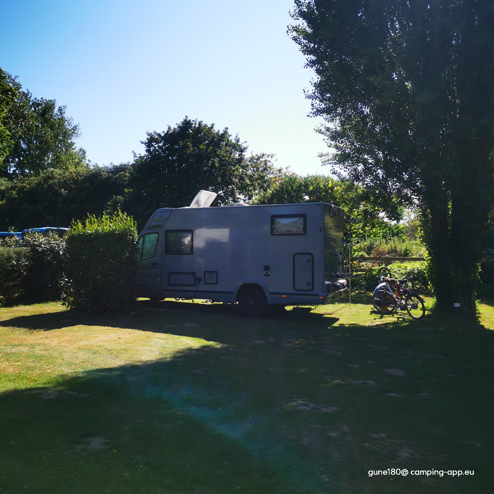 Camping Le Suroit *** — Camping in Trégunc