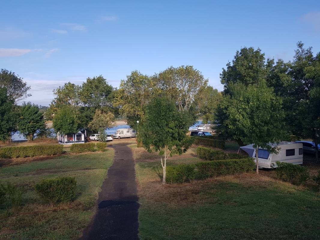 Camping Terre de Loire — Area da campeggio in La Ménitré