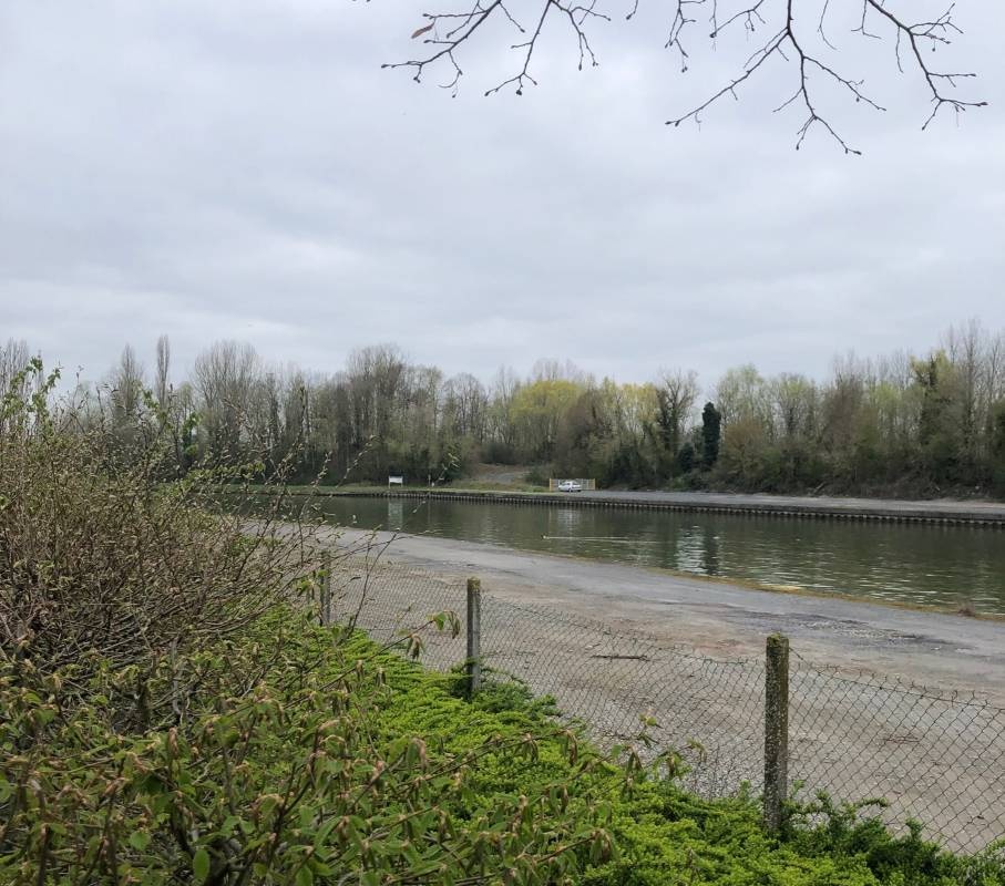 Camping Du Port de Plaisance *** — Campingplatz in Péronne / Hauts-de-France