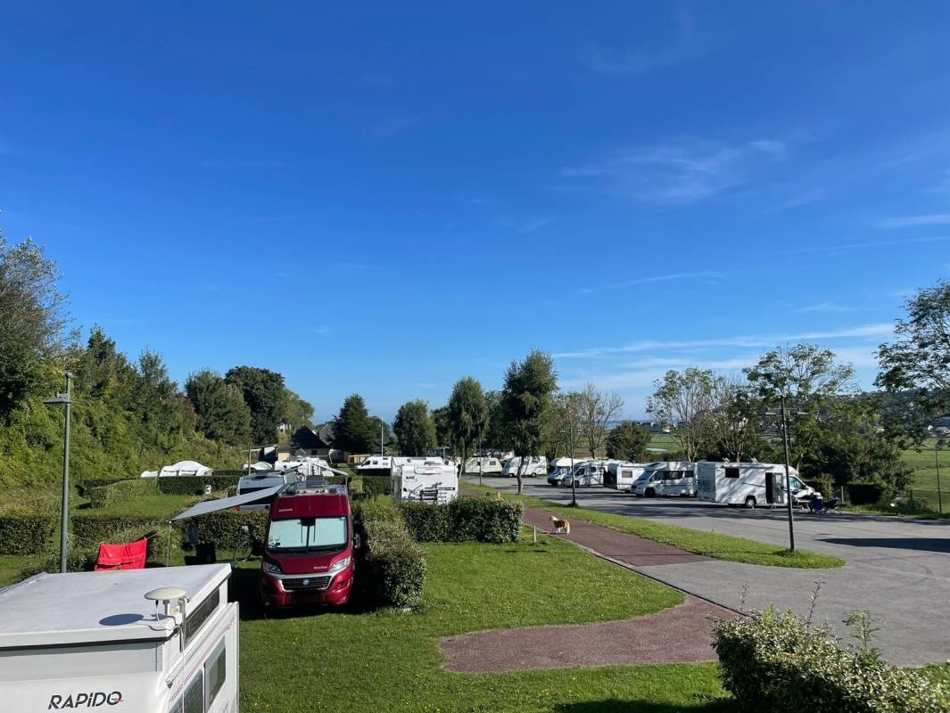 Camping Le Mont Joli Bois *** — Kemping in Criel-sur-Mer / Normandie