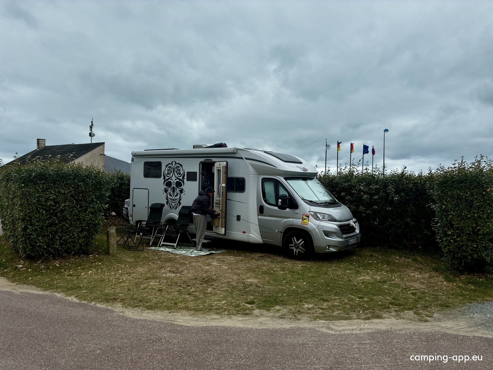 Camping Le Sénéquet ** — Camping in Gouville-sur-mer