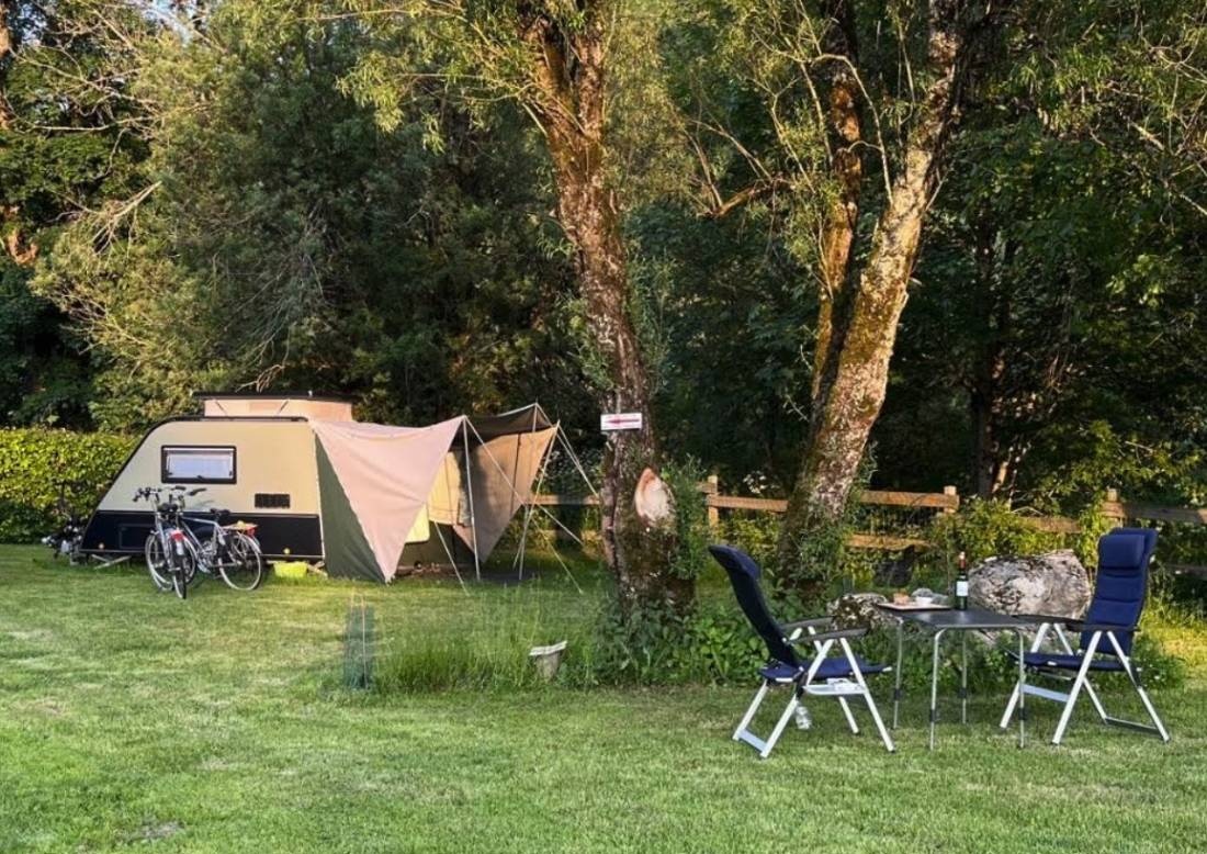 Camping Municipal Val De Saine *** — Campingplads in Foncine-le-Haut