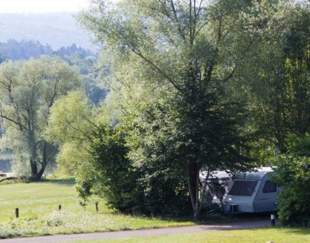 Camping Paradis Les Gorges du Haut-Bugey **** — Kemping in Matafelon-Granges