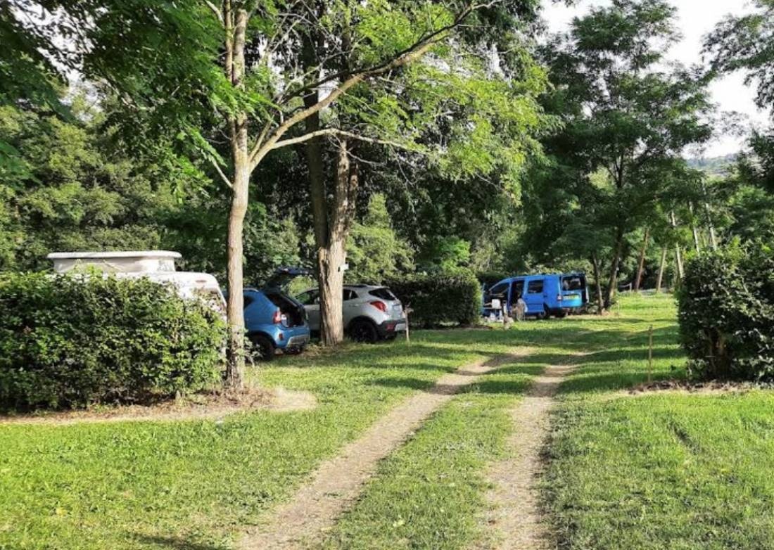 Camping Municipal La Vialette — Campingplass in Villeneuve-d'Allier