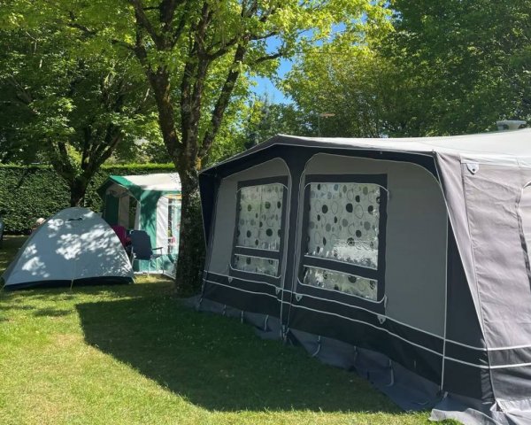 Camping Le Chant des Oiseaux *** — Photo 2