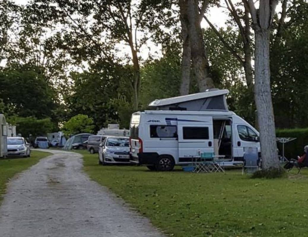 Camping Couleurs du Monde **** — Kemp in Faverolles-sur-Cher / Centre-Val de Loire