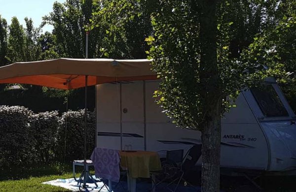 Camping Les Chaumes ** — Photo 2