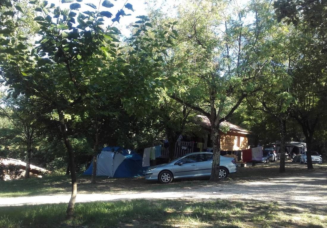 Camping Les Chênes ** — Kemp in Chauzon