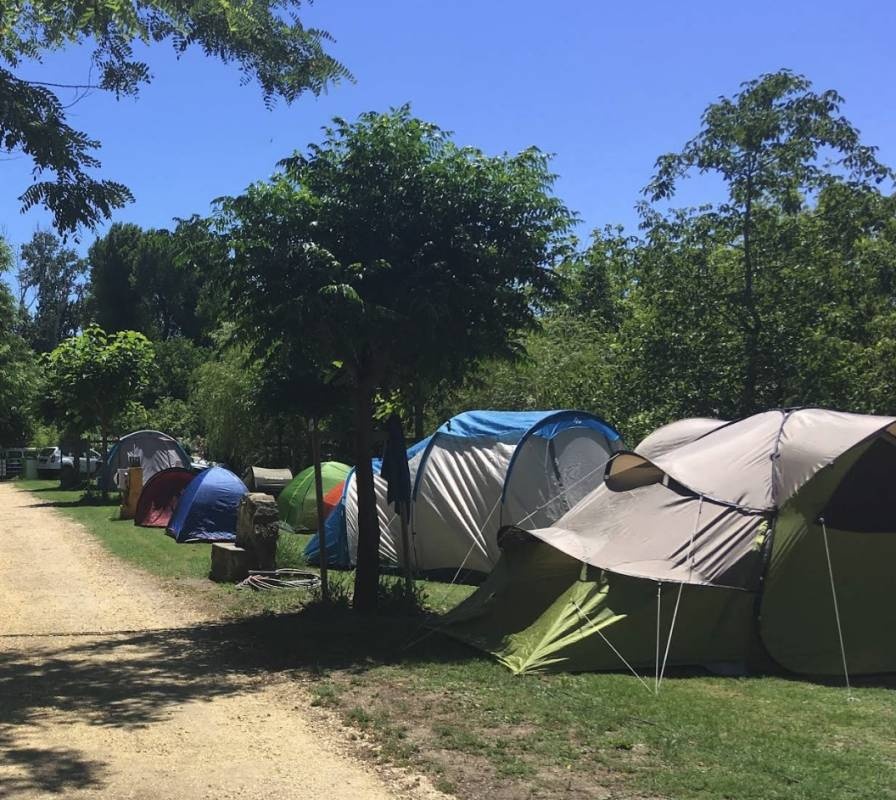 Camping des Ponts ** — Campingplass in Saint-Just-d'Ardèche