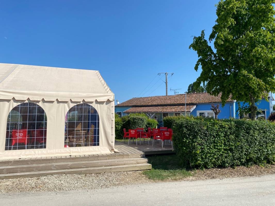 La Presqu'île de Champaubert — Camping in Éclaron-Braucourt-Sainte-Livière / Grand Est