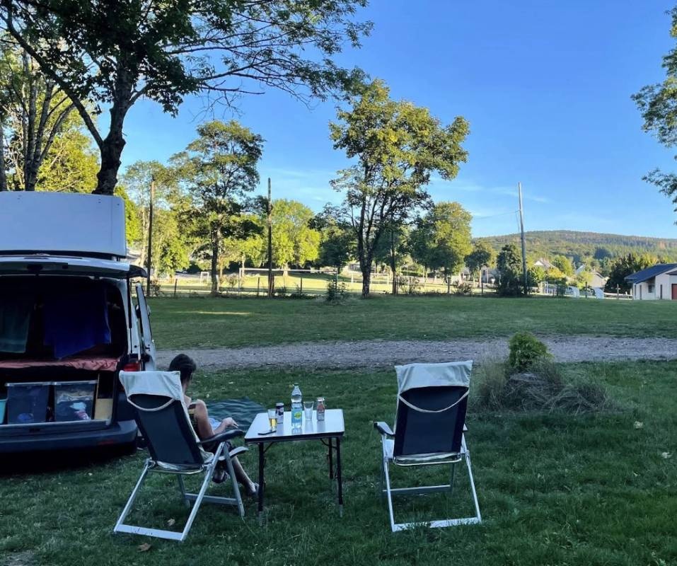 Camping Municipal du Haut Folin — Kamp yeri in Arleuf