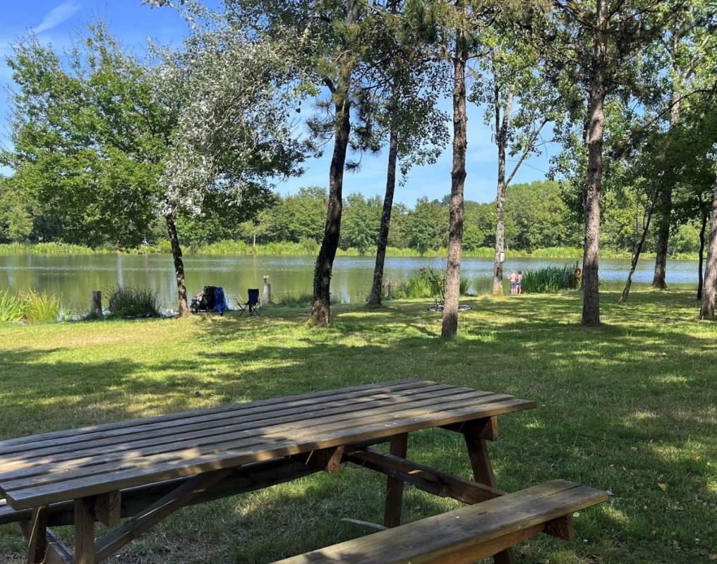 Camping Campilô **** — Місце для кемпінгу in Aubigny 