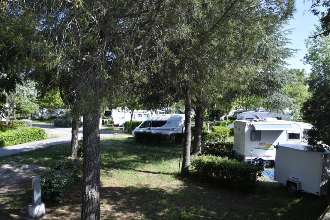 Aire des Bains ** — Camping in Balaruc-les-Bains