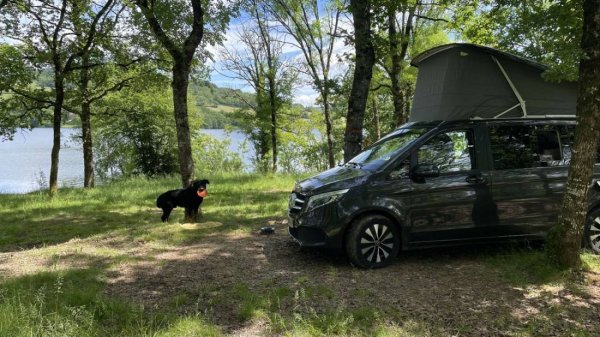Camping Municipal Montigny-en-Morvan — Fotoğraf 4