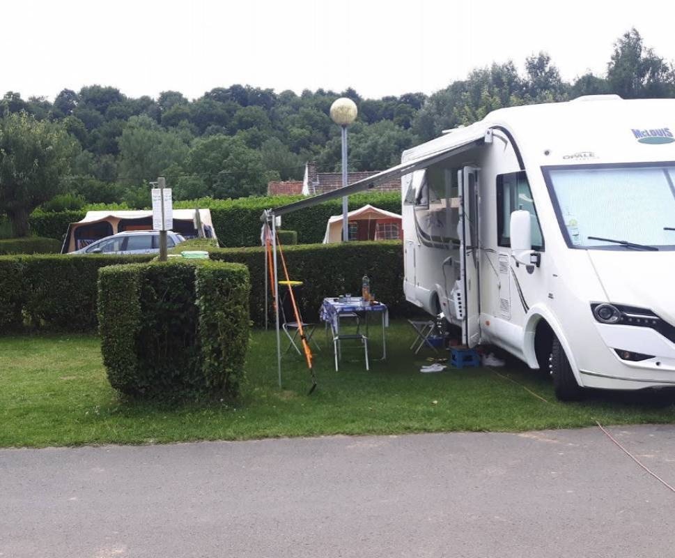 Camping La Kilienne * — Kamp yeri in Warlincourt-lès-Pas