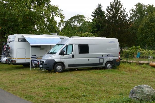 Stellplatz am Weingut Emrich — Lagar in Biebelsheim