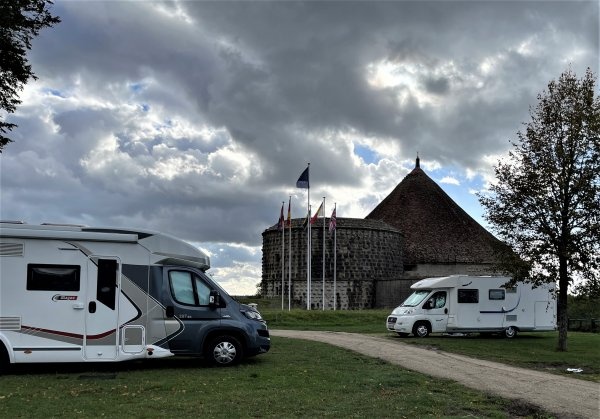 Camping Navarre — Cámping in Langres