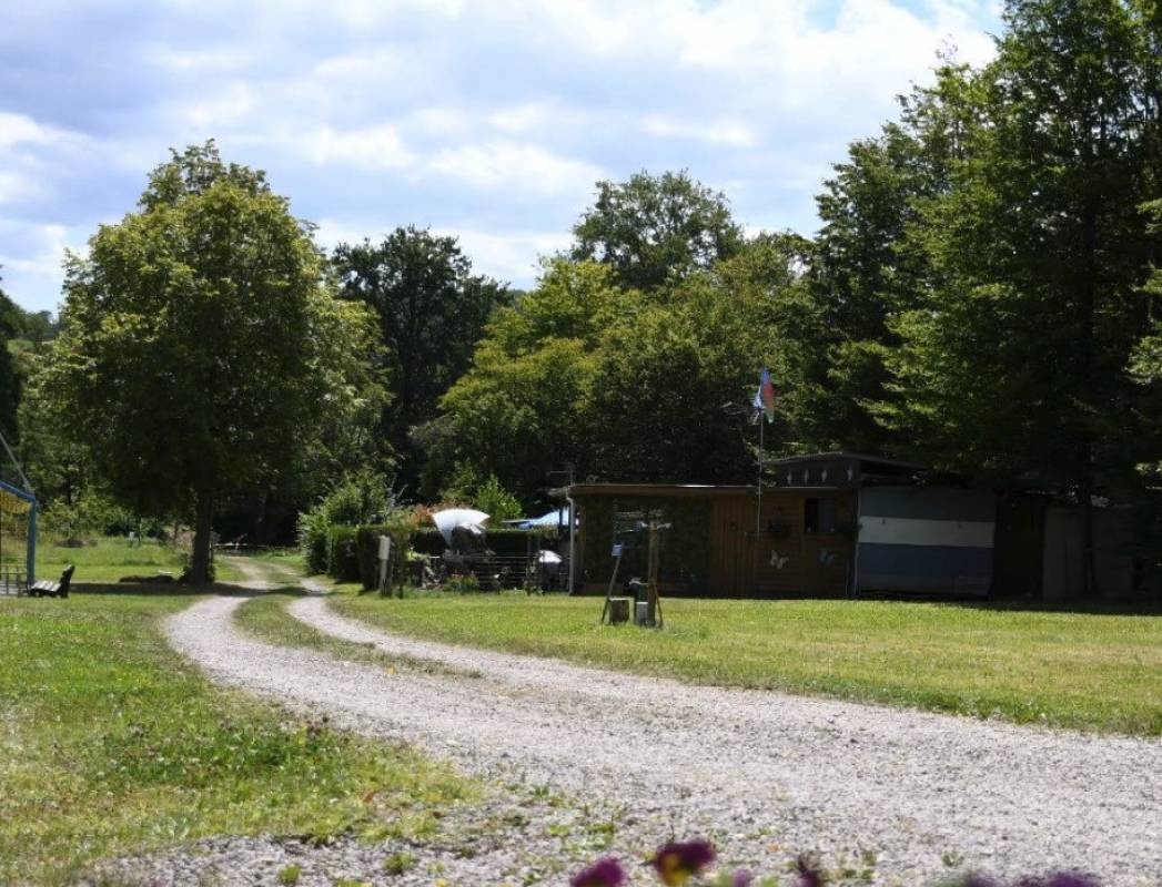 Camping Aire Still — Area da campeggio in Still / Grand Est