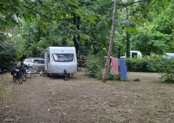Camping des 3 Étangs ** — Photo 3