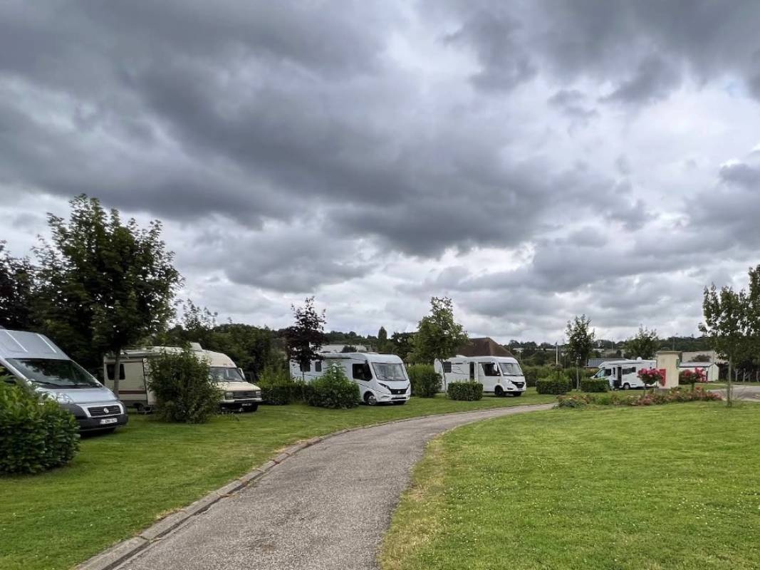 Camping Municipal La Campiere — Camping in Vimoutiers