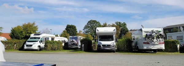 Stellplatz Am Schiffertor Stade — Sp. parking dla kamperów in Stade