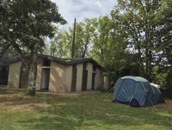 Camping Saint-Pierre-Château — Photo 4