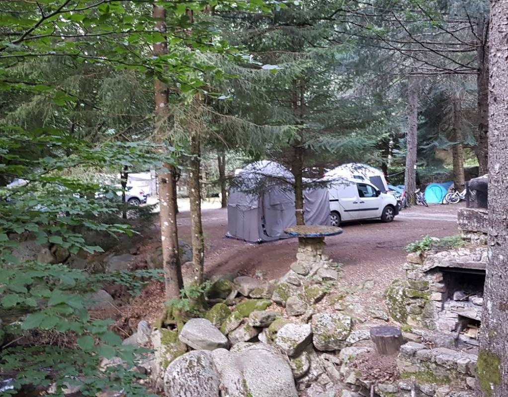 Camping Le Terondel ** — Camping in Saint-Sauveur-Camprieu