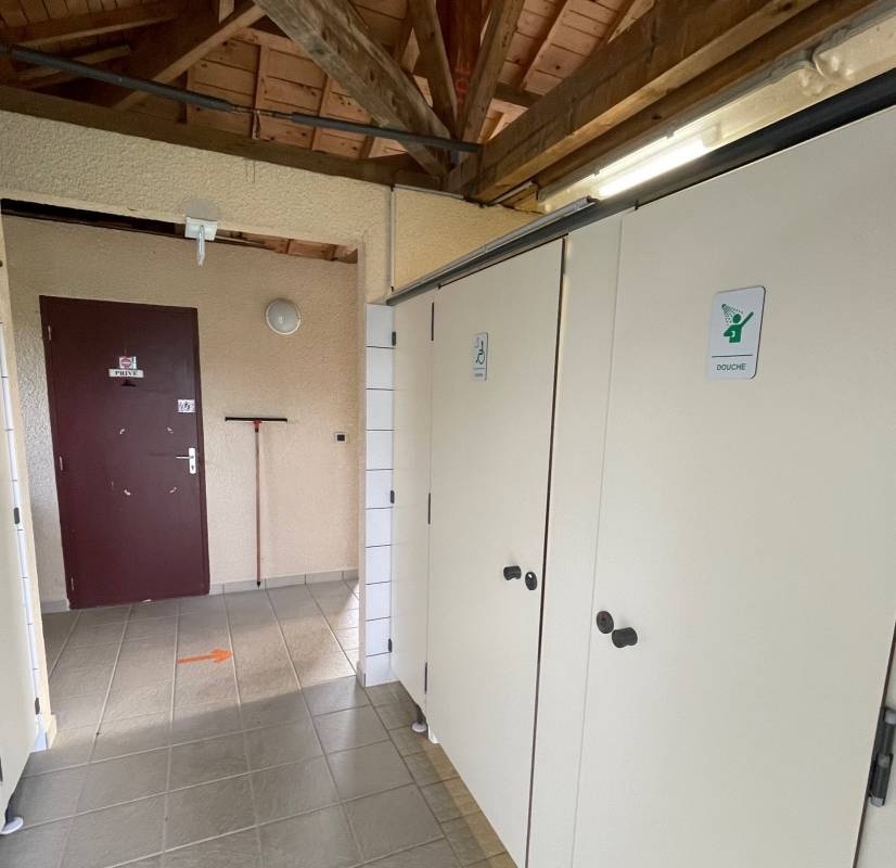 Camping du Colombier *** — Campingplats in Loubeyrat