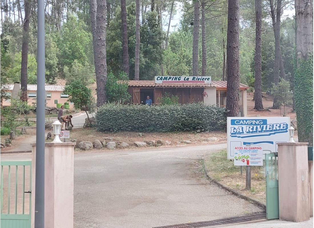 Camping La Riviere — Camping Site in Zonza / Corse