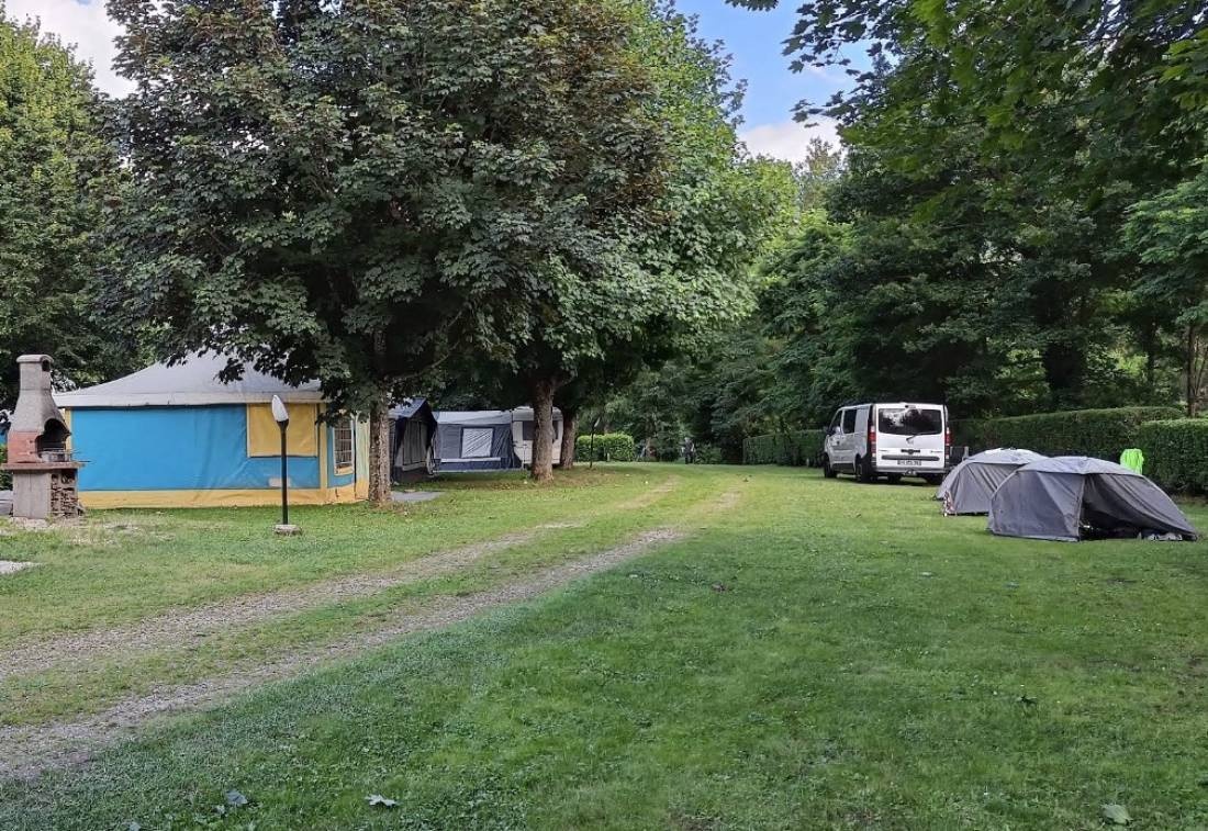 Camping La Teyre ** — Campingplads in Saint-Martin-de-Valamas
