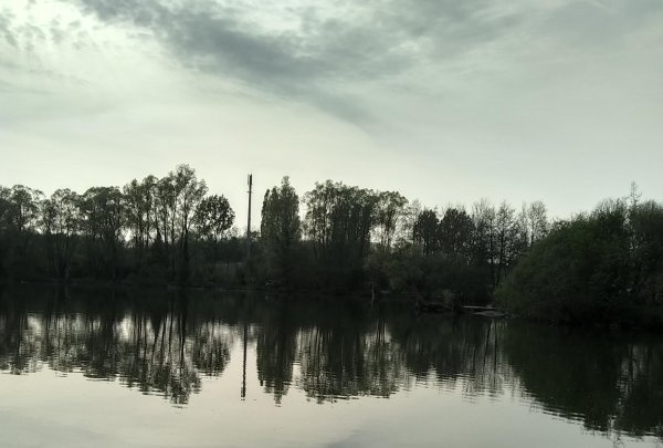 Municipal Plouvain — Campingplatz in Plouvain