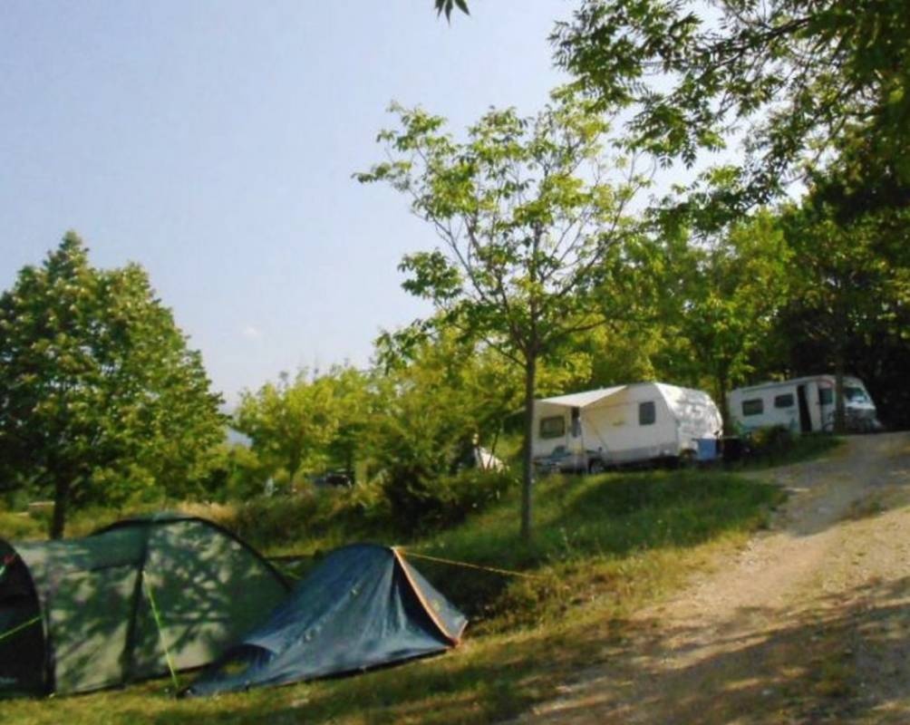 Camping Municipal de Flussan — Camping Site in Flassan