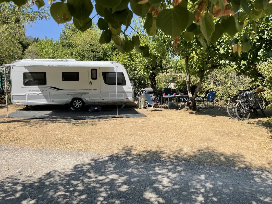 Camping Le Pradal *** — Kemp in Les Vans / Auvergne-Rhône-Alpes
