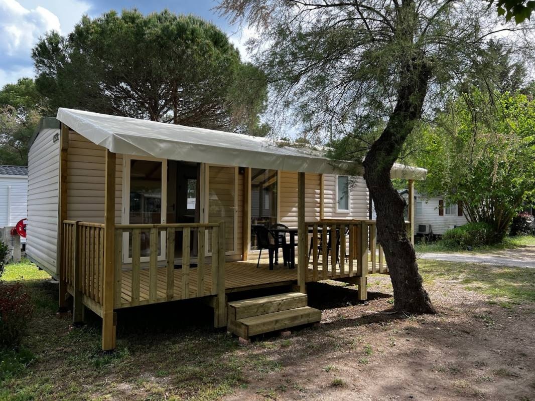 Camping De l'Arnel — Kemping in Villeneuve-lès-Maguelone / Occitanie